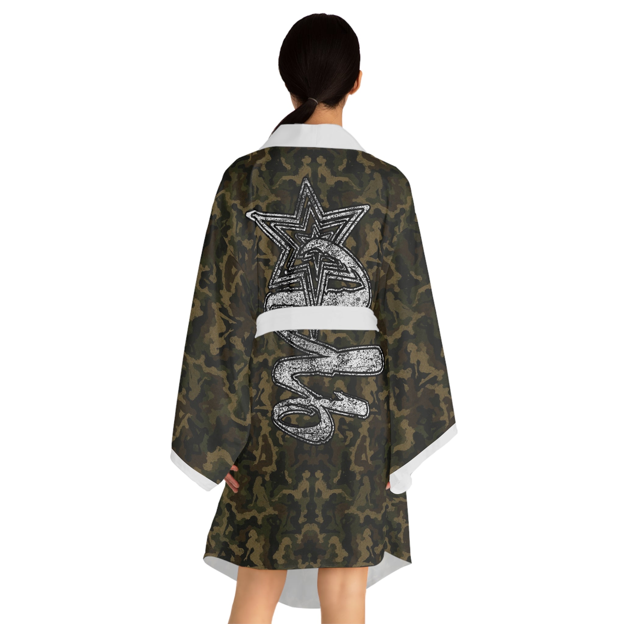 UNHINGEDBrands “Babe Camo” Kimono robe
